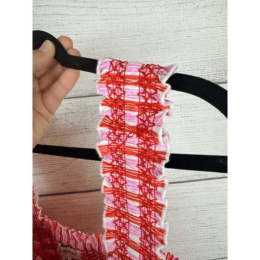 Free Assembly Plus Size Pink & Red Smocked Peplum Sleeveless Top Size XXL/20 - Picture 6 of 8